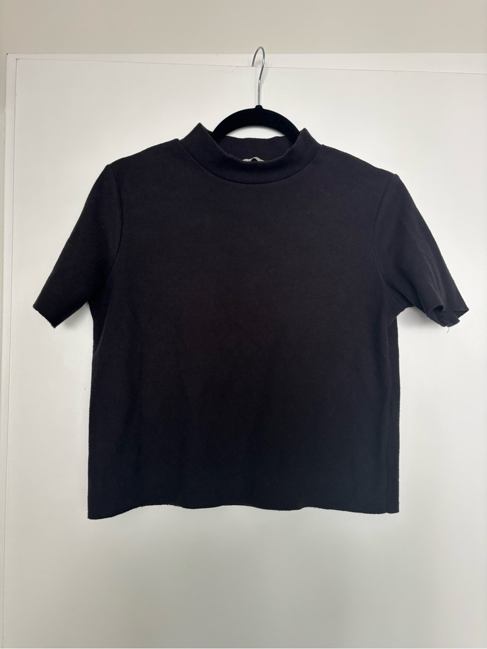 Mock Neck Knit Top. Zara